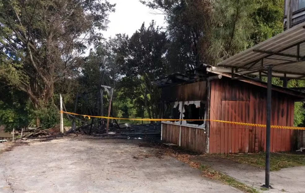Polícia Federal vai investigar incêndio na casa de autor do atentado ao STF | Brasil