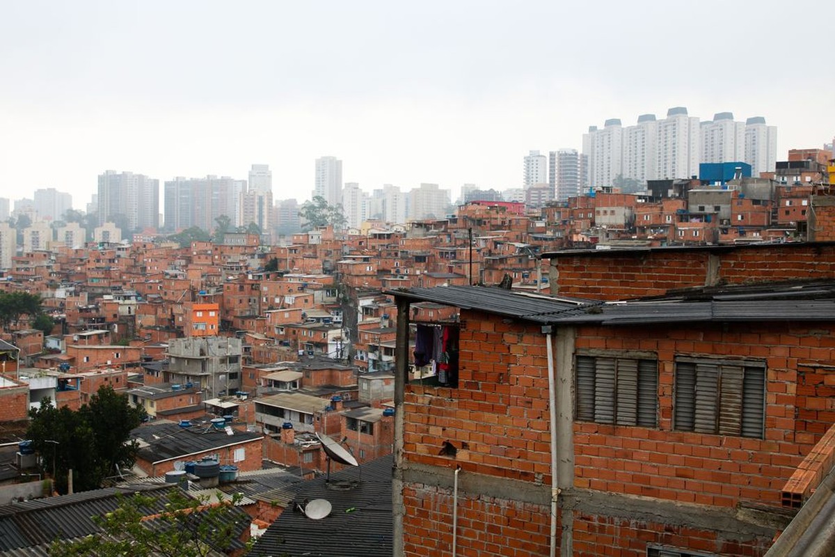 Áreas de favelas crescem o equivalente a Lisboa a cada quatro anos no Brasil | Brasil