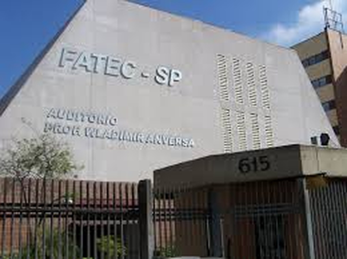 Etecs e Fatecs ficam sem aula em SP por falta de limpeza | São Paulo