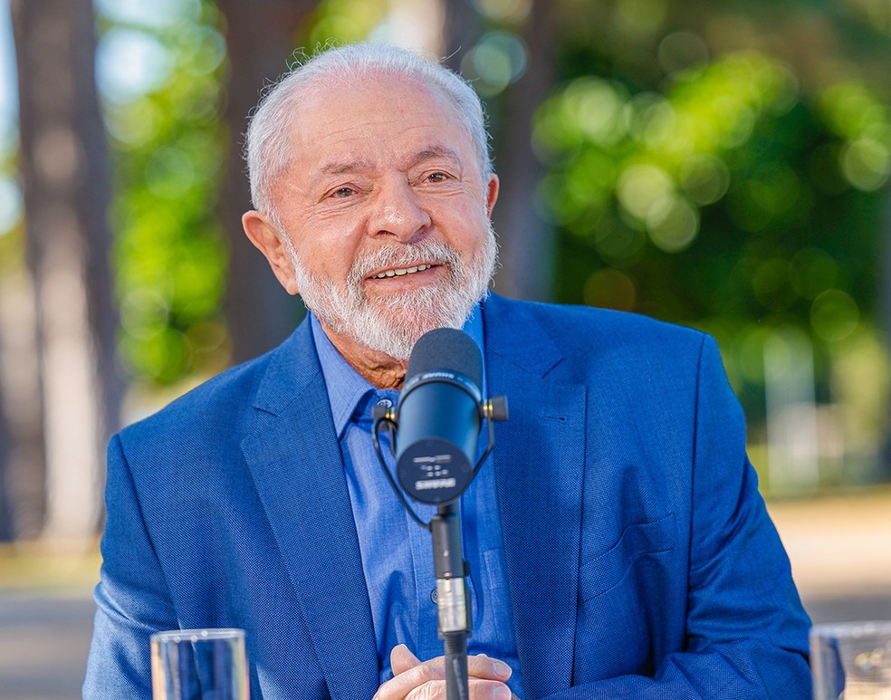 Lula chega a hotel após primeiro dia de G20; apoiadores recebem aceno do presidente | Brasil
