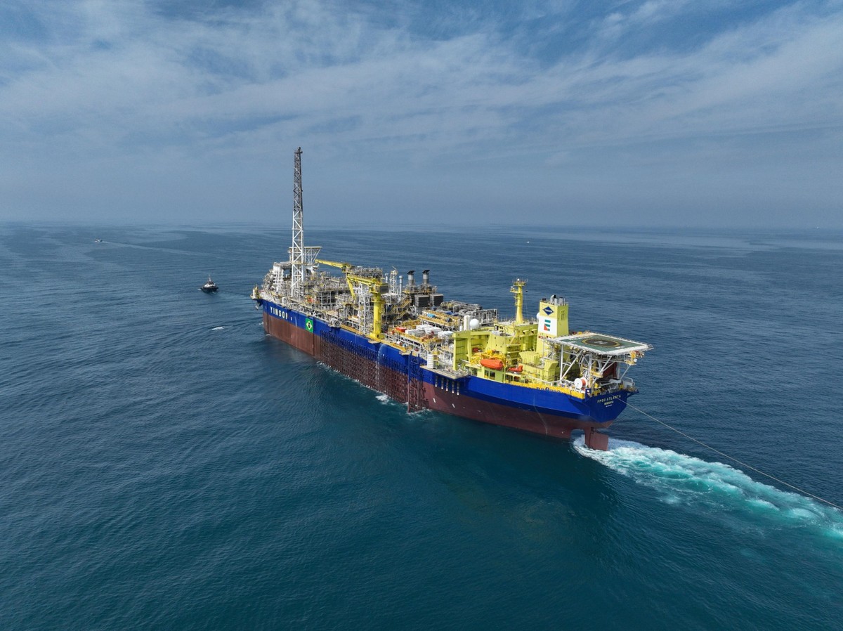Setor de petróleo e gás registra alta de 20% em fusões e aquisições, aponta KPMG | Empresas
