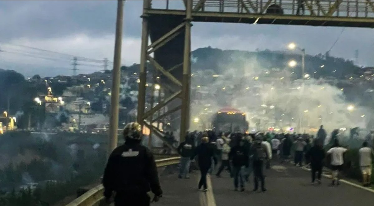 Polícia prende integrante da Mancha Alviverde suspeito de participar de emboscada | São Paulo