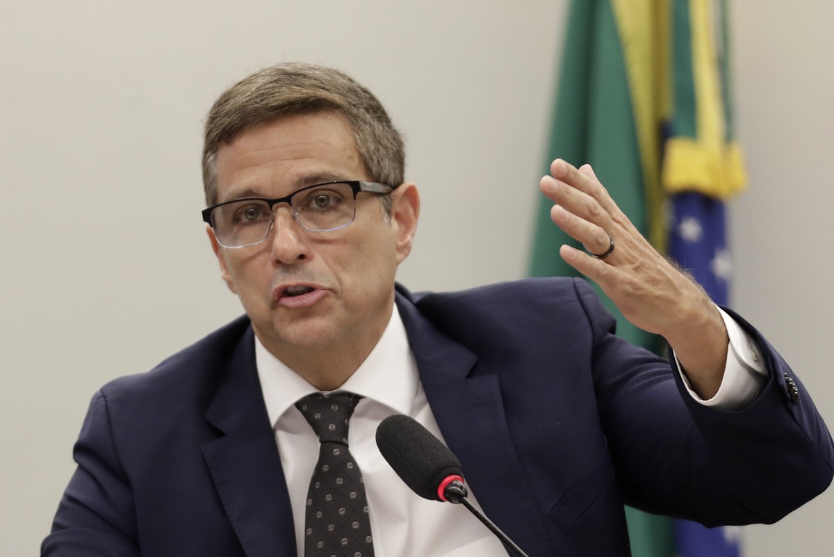 Presidente do BC defende rigidez na abertura de contas para diminuir fraudes por PIX | Economia
