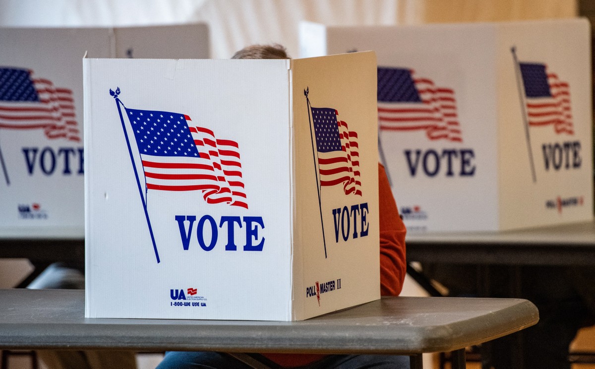 Eleições nos EUA; Trump vota na Flórida; Kamala segue em campanha | Mundo