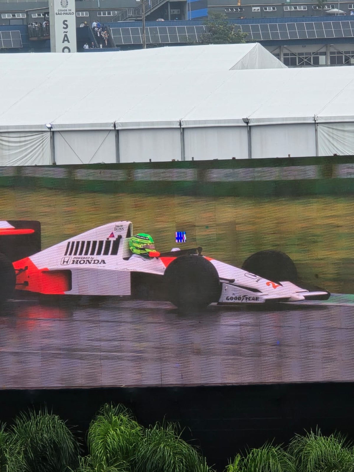 F1: Hamilton dirige McLaren de Senna; Verstappen vence GP de São Paulo sob chuva | Brasil