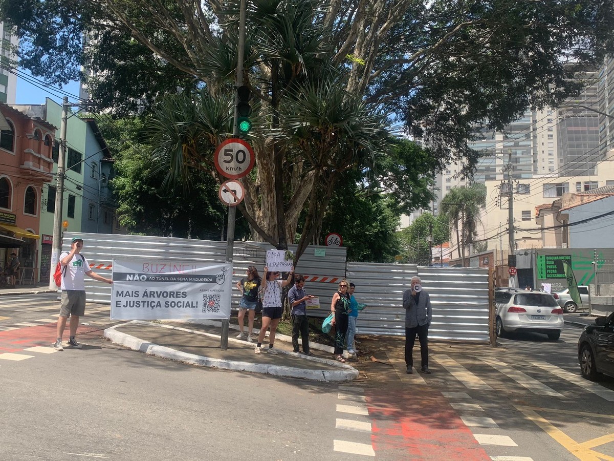Moradores fazem novo protesto contra túneis na Sena Madureira, em SP | São Paulo