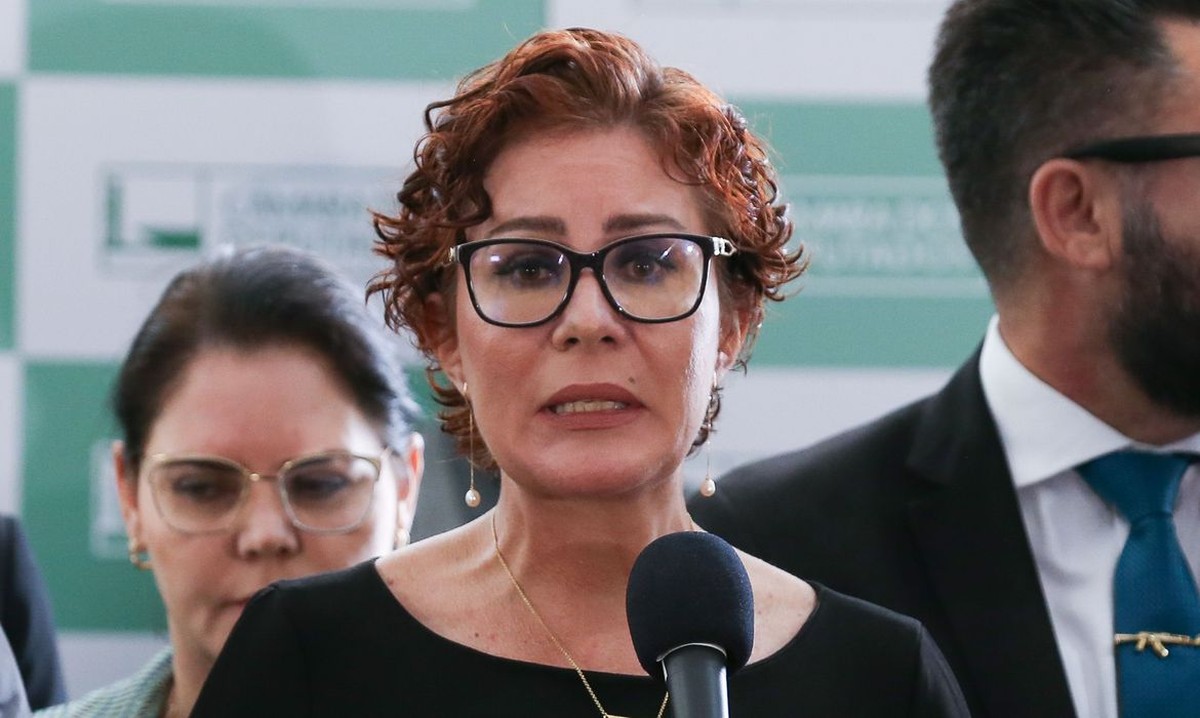 Tribunal Eleitoral de SP forma maioria para cassar mandato de Carla Zambelli | Política