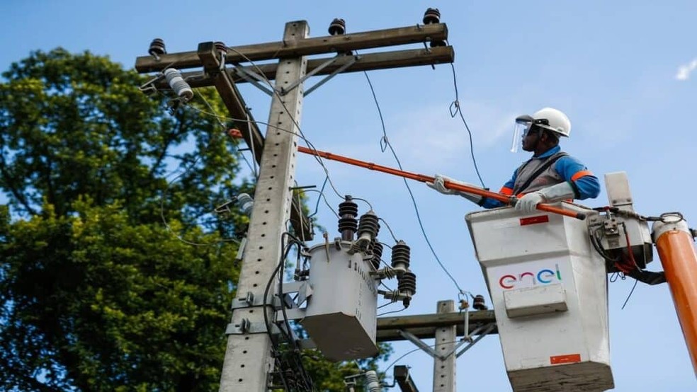 Chuva deixa quase 670 mil imóveis sem energia em São Paulo | Brasil
