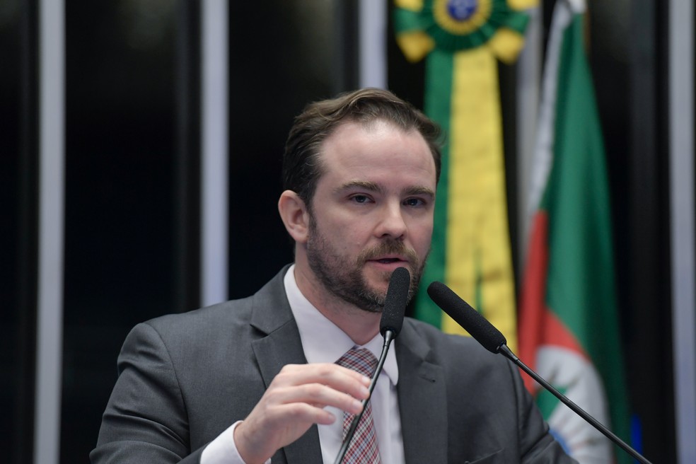Durigan: Vamos corrigir interpretação de que superávit dos fundos pode ser usado em outras medidas | Política