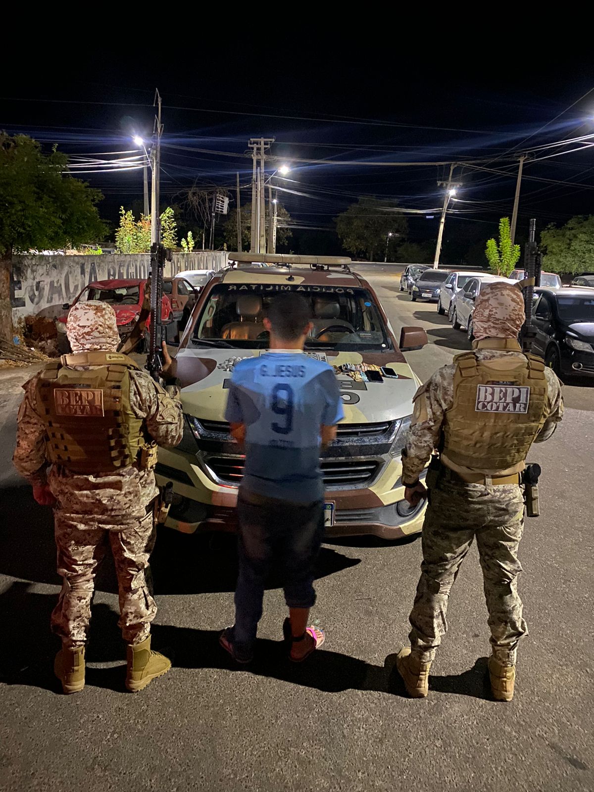 Cotar realiza prisão por tráfico de drogas em Boa Viagem – Blog Tony Sales