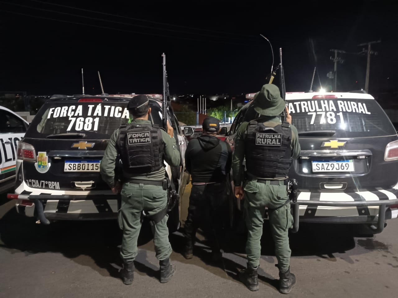 Força Tática e Patrulha rural cumprem mandado de prisão em Crateús – Blog Tony Sales