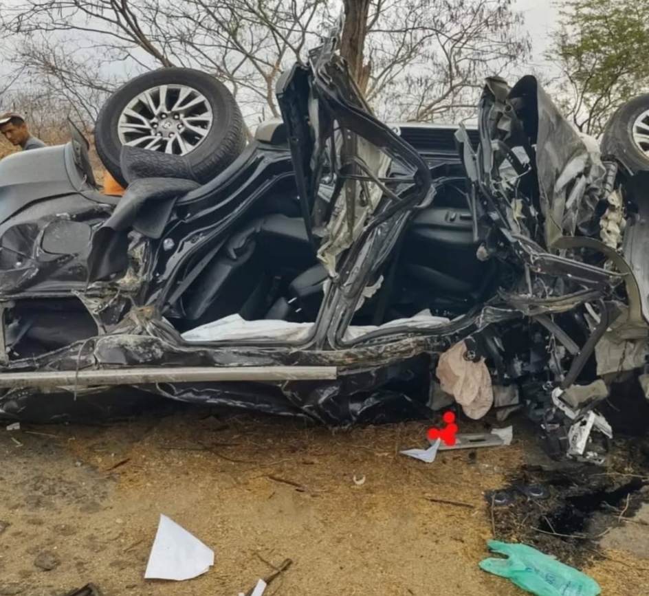 Médico tauaense sofre grave acidente na BR-020, em Madalena. – Blog Tony Sales