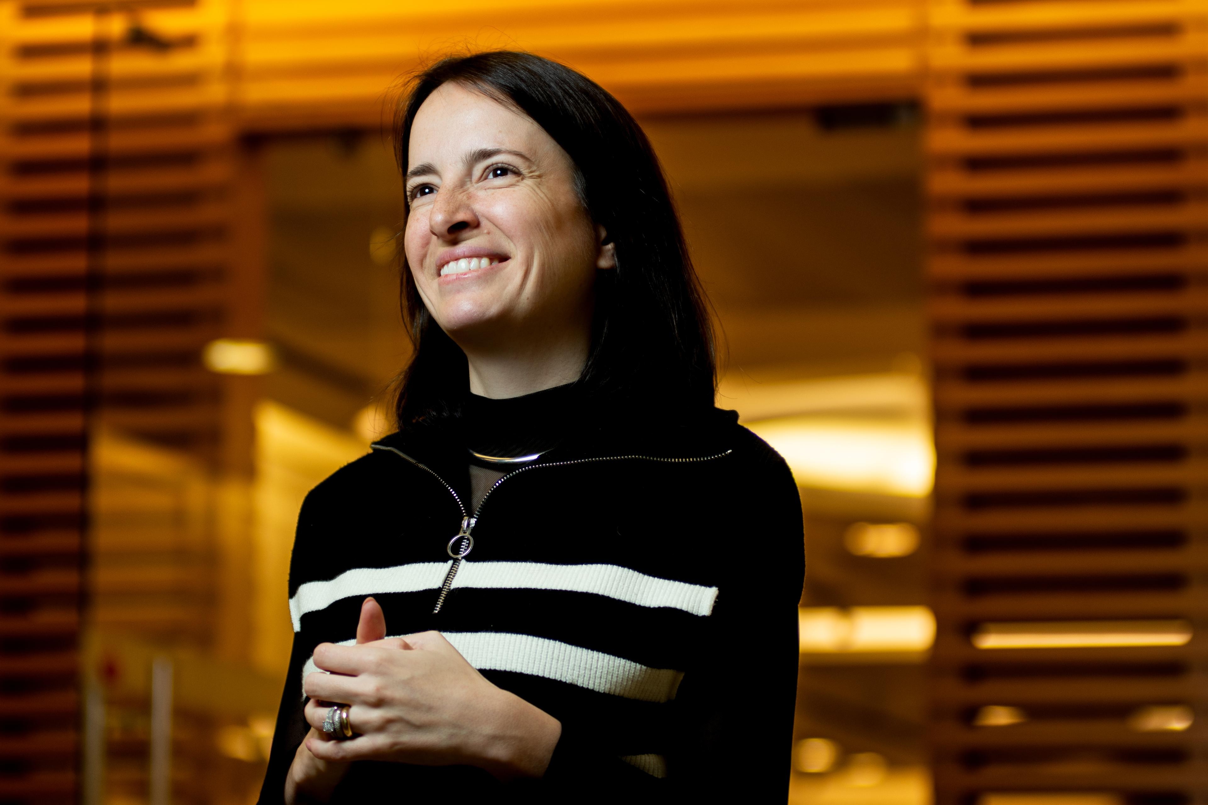 Itaú contrata Juliana Cury, que está no Santander, como executiva de marketing