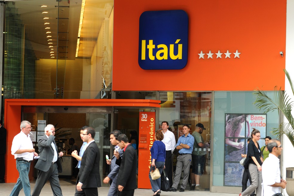 Itaú processa ex-CFO Broedel e seu sócio em acusação sobre pareceres. Veja bastidores da investigação | Finanças