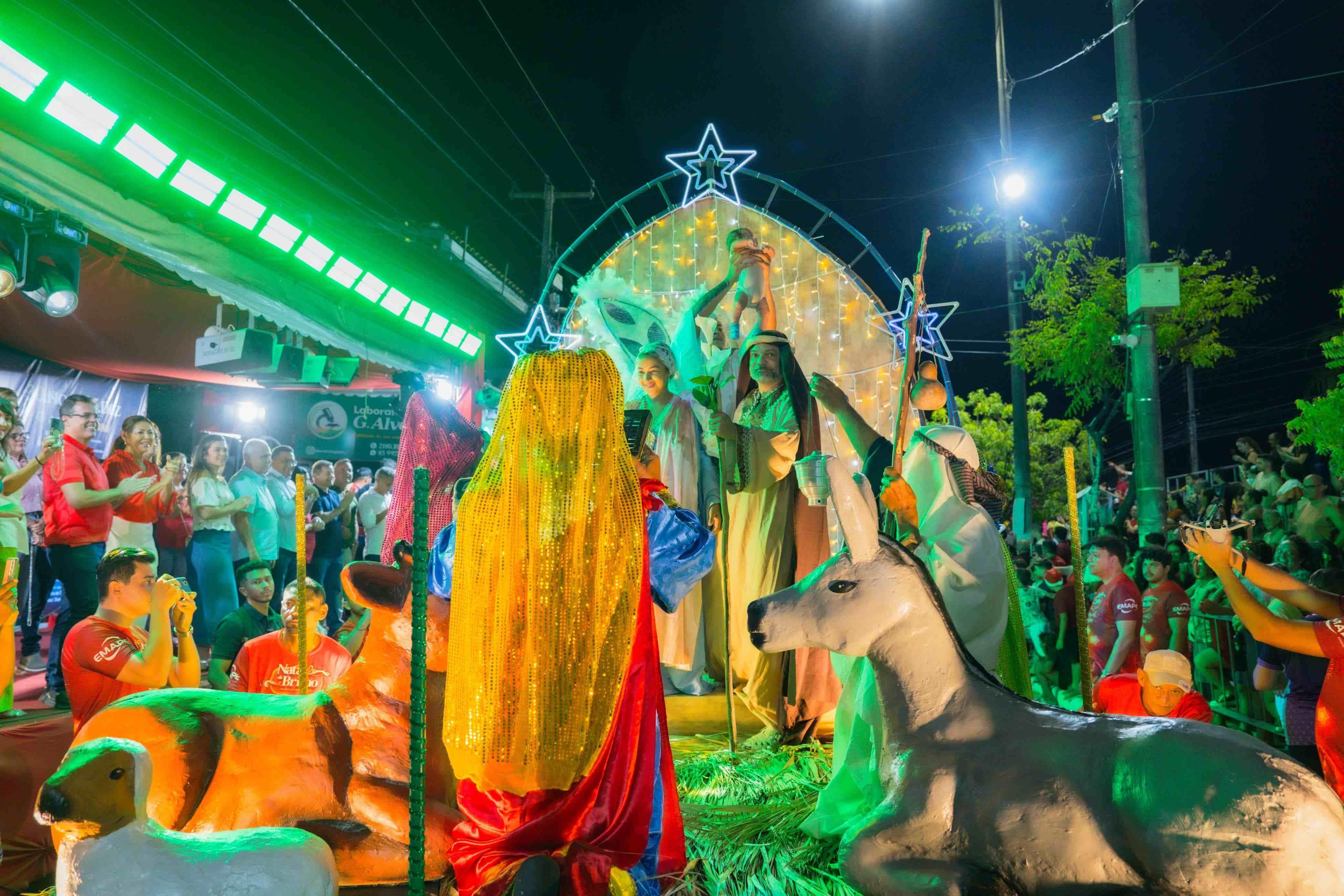 Maracanaú realiza desfiles natalinos e shows de Isadora Pompeo e Missionário Shalom; veja programação - Ceará
