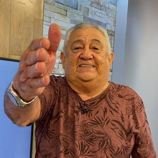 Melhores do Ano 2024 homenageia comunicador cearense Sebastião Belmino, falecido em julho - Zoeira