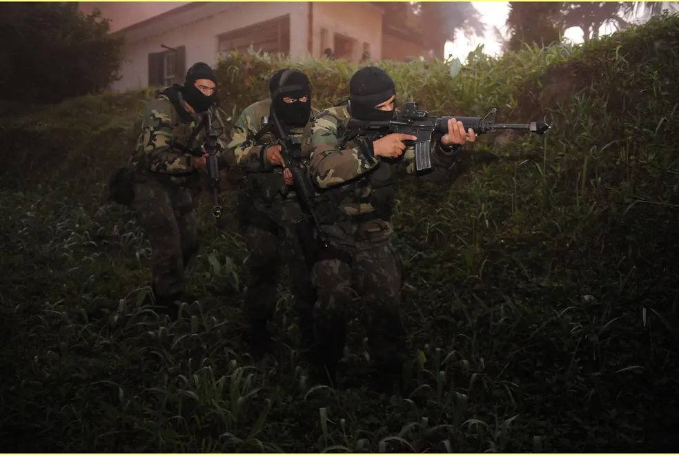 Mesmo sob críticas, Exército cria 2 cursos de Kids Pretos