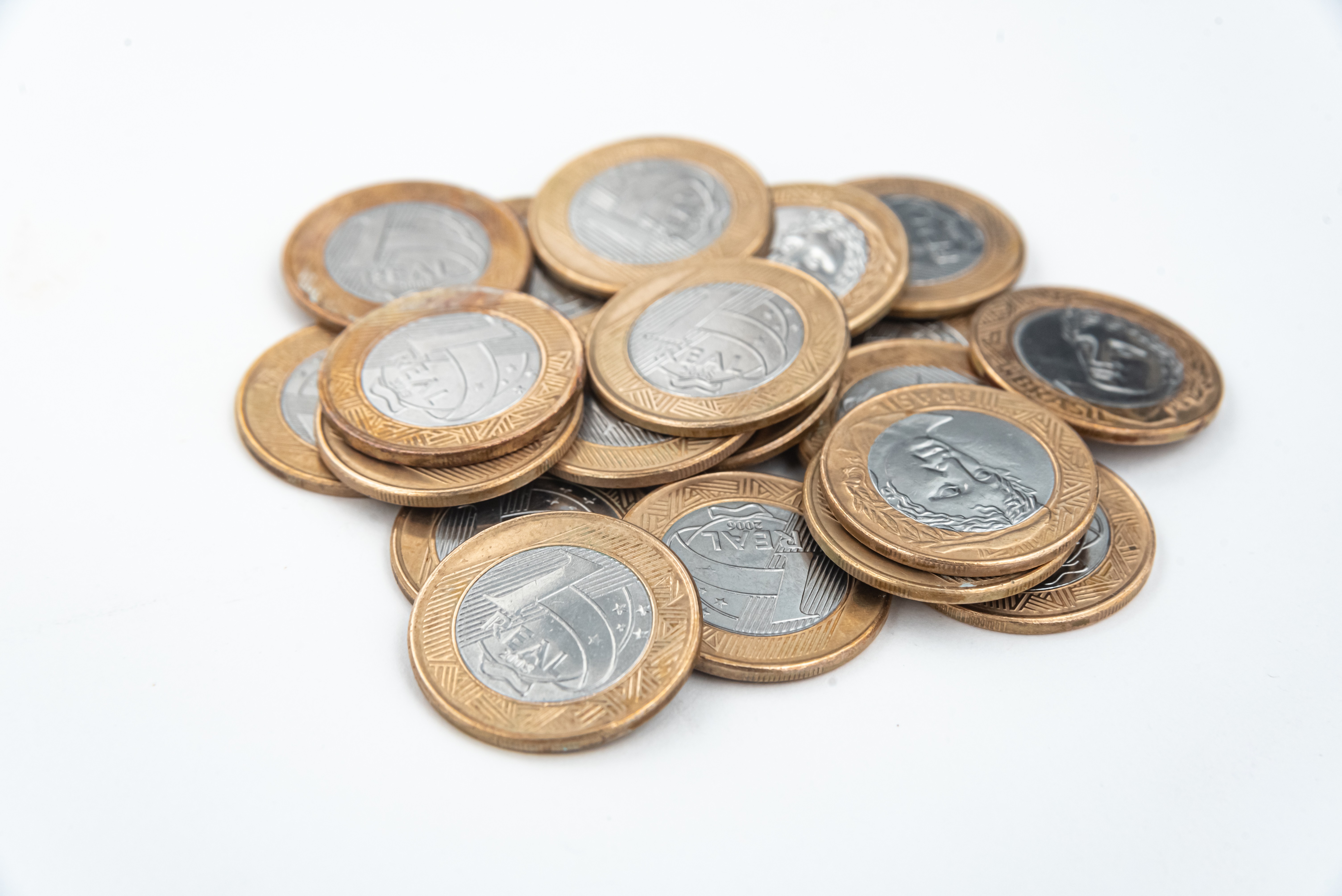 PIB cresce 0,9% no terceiro trimestre, com consumo e investimento
