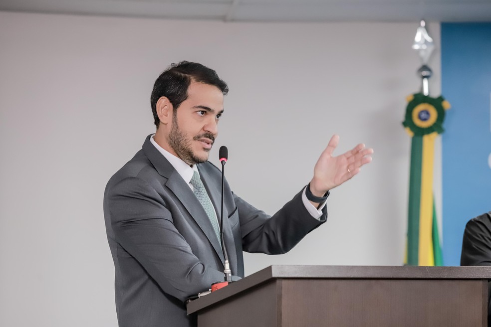 Para AGU, publicações jornalísticas e crimes de calúnia não podem ter derrubada imediata de plataformas | Política