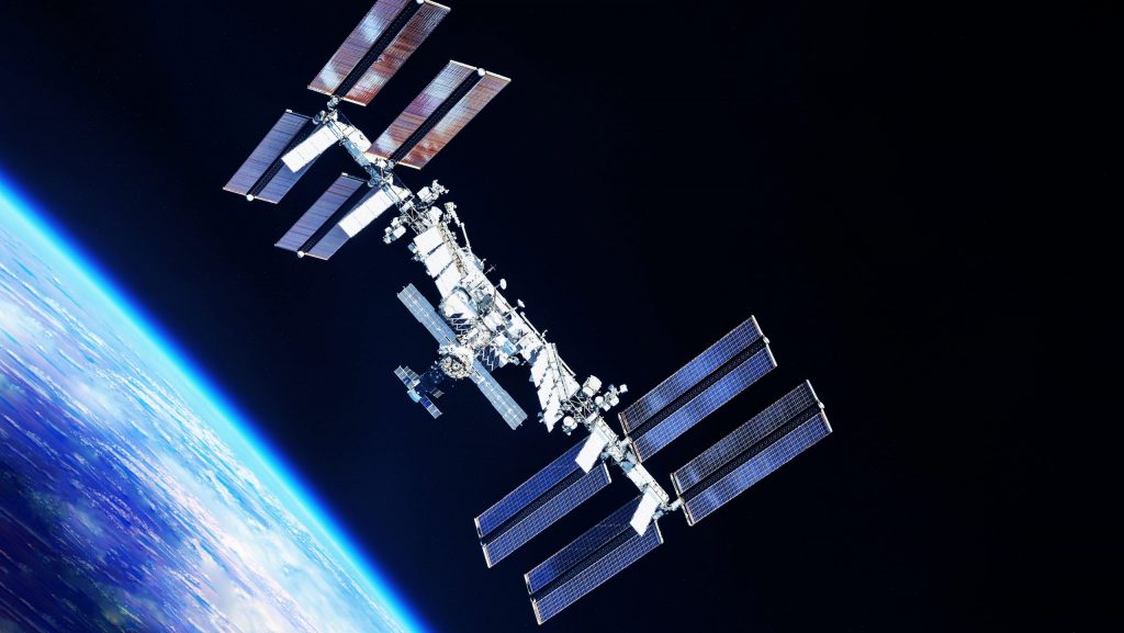 Queda da estação espacial no oceano: risco ao meio ambiente?