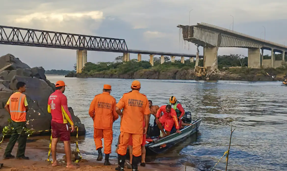 Queda da ponte na divida Tocantins- Maranhão tem duas vítimas