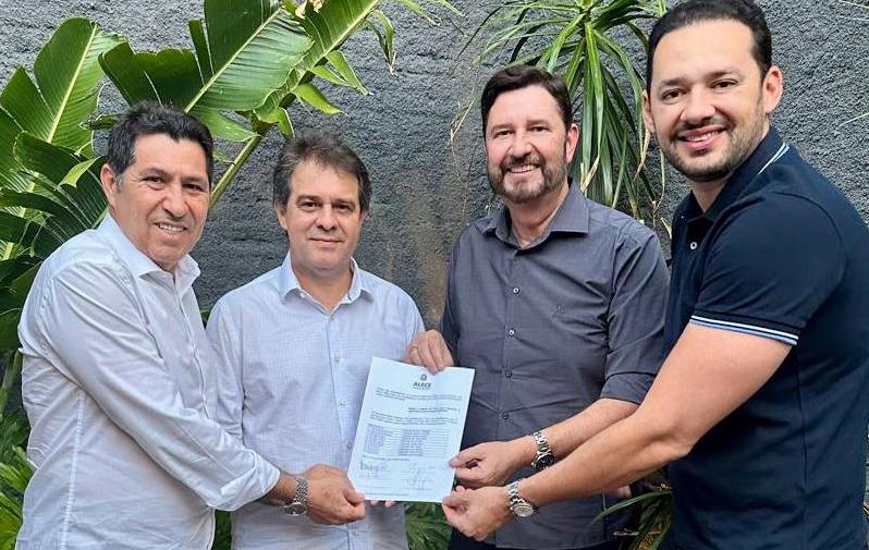 Romeu Aldigueri é eleito presidente da Alece; veja nova composição da Mesa Diretora - PontoPoder