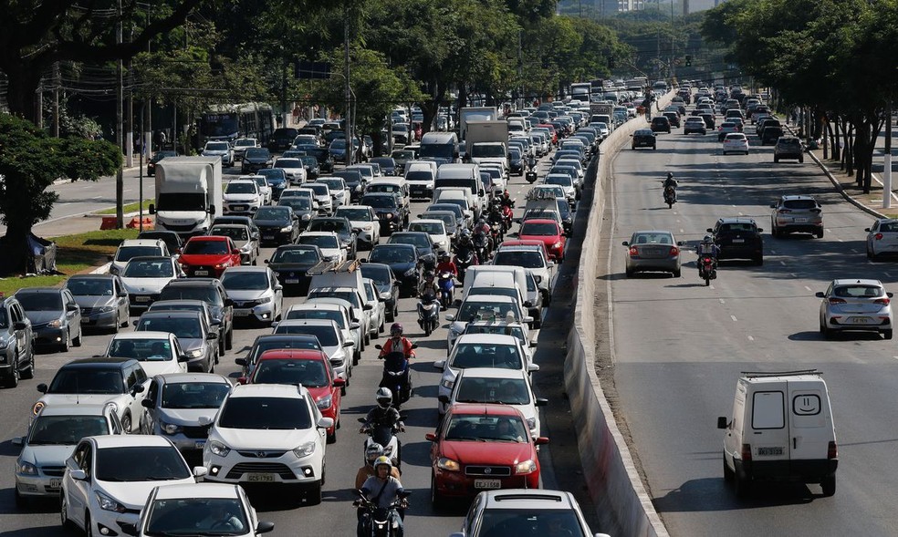 Trânsito em São Paulo é o maior para o mês de dezembro desde 2019 | Brasil