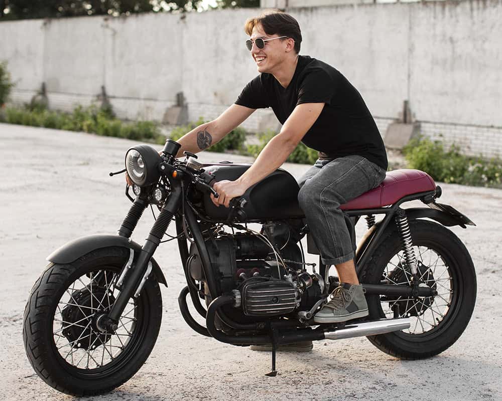 Vai comprar pneu de moto? Veja o que avaliar antes de escolher