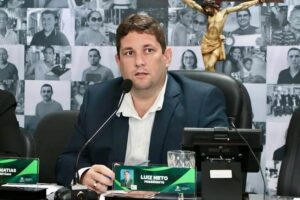 Luiz Neto confirma candidatura a reeleição para presidente da Câmara de Quixadá