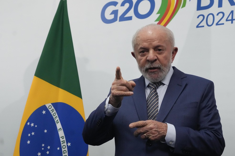 Visita dos familiares de Lula só deve ser liberada na quarta-feira | Política