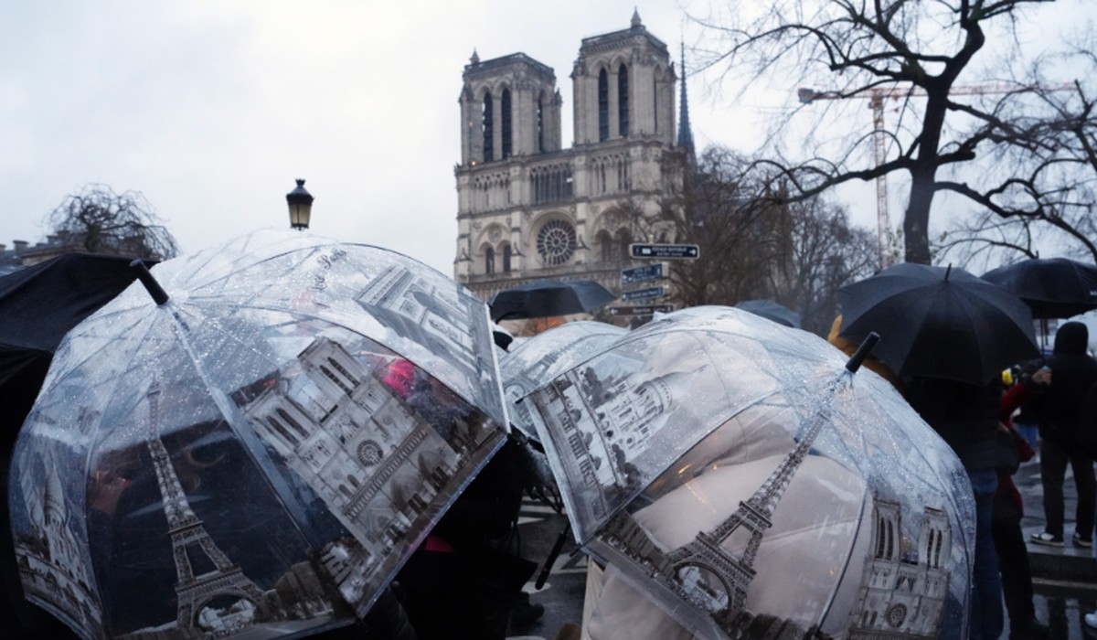 Catedral Notre-Dame de Paris celebra primeira missa após reabertura | RFi