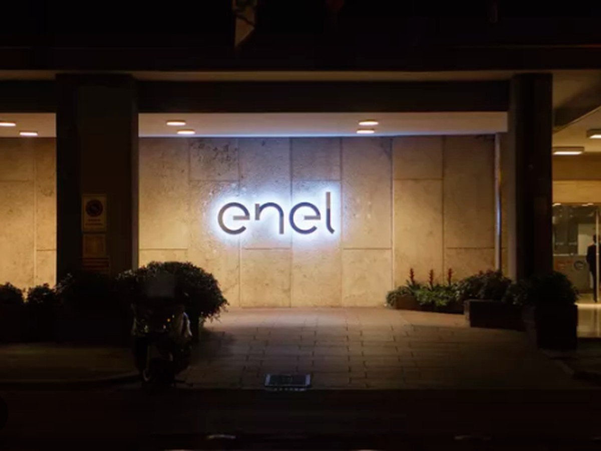 Justiça de SP dá 15 dias para a Enel esclarecer falhas no fornecimento de energia | São Paulo