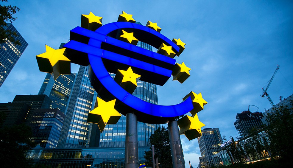 BCE vai acelerar cortes para reanimar economia, aponta pesquisa | Finanças
