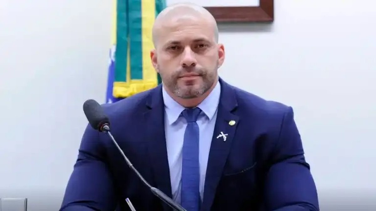 Moraes concede liberdade condicional a Daniel Silveira; ex-deputado terá que cumprir medidas cautelares | Brasil