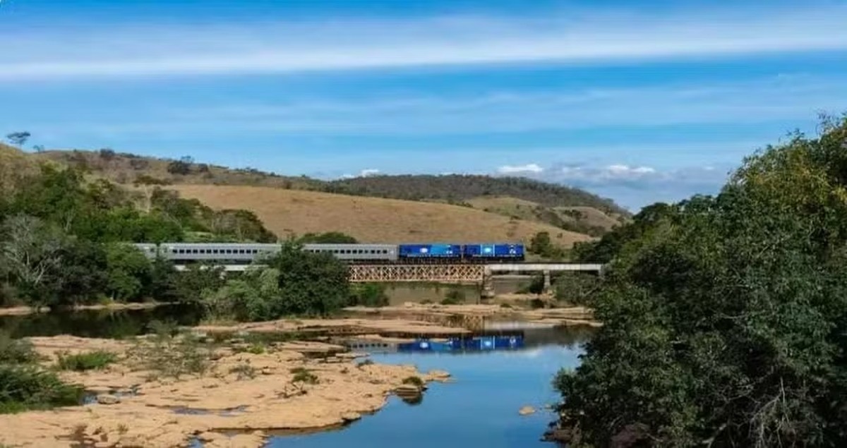 Trem turístico que liga Minas Gerais e Rio de Janeiro deve começar a operar no primeiro semestre de 2025 | Brasil