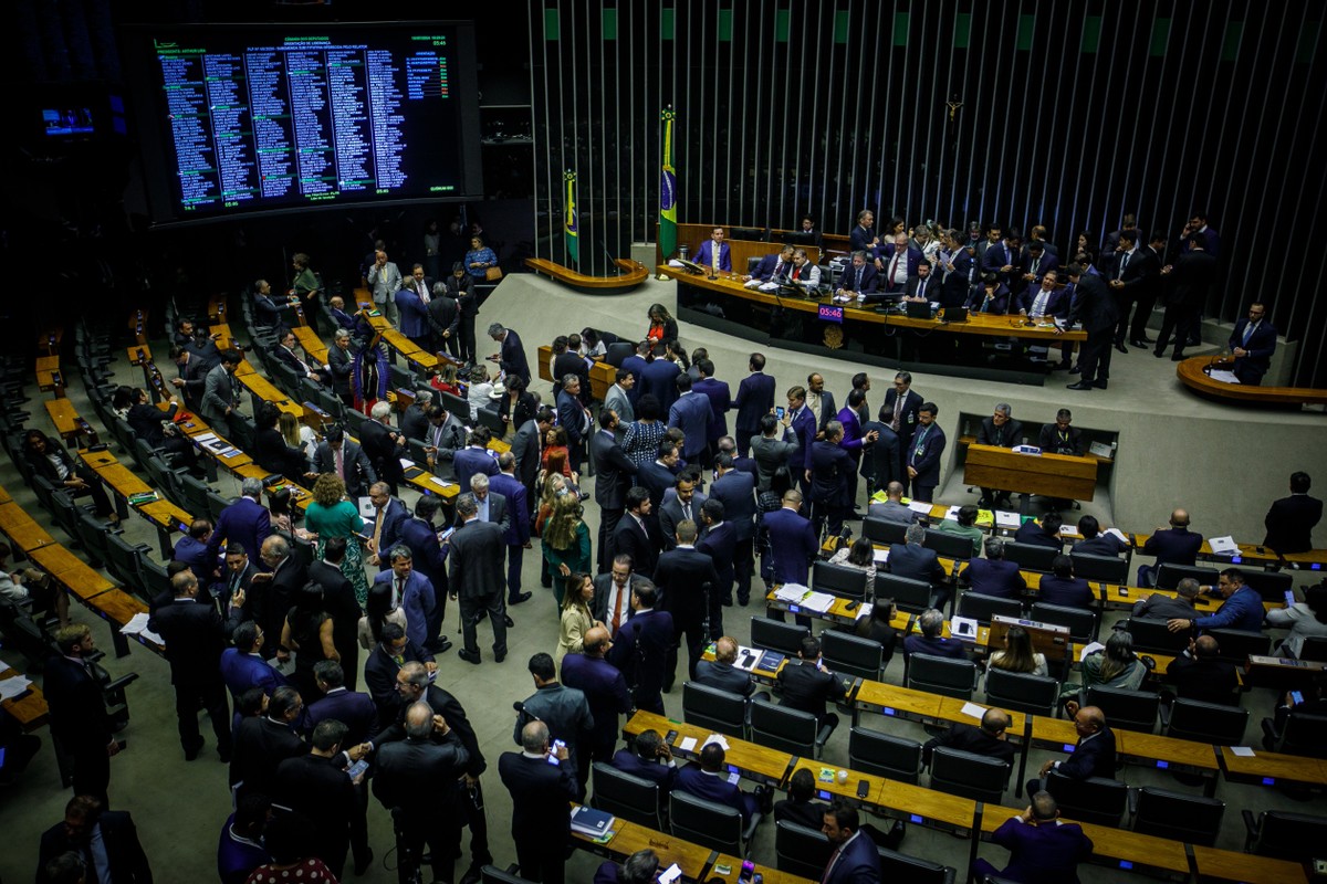 Câmara dos Deputados aprova castração química para condenados por pedofilia | Brasil