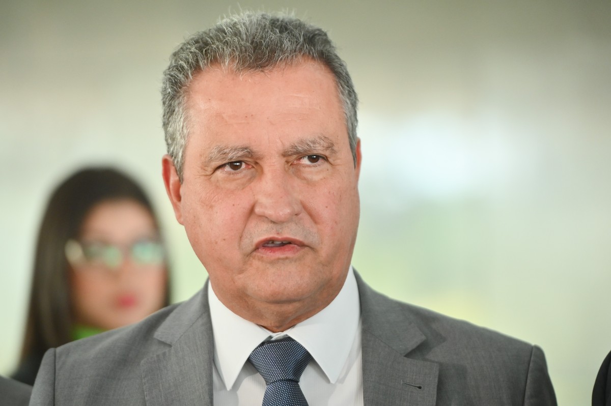 Rui Costa diz que PEC com novas regras do abono salarial será enviada ao Congresso nesta segunda | Política