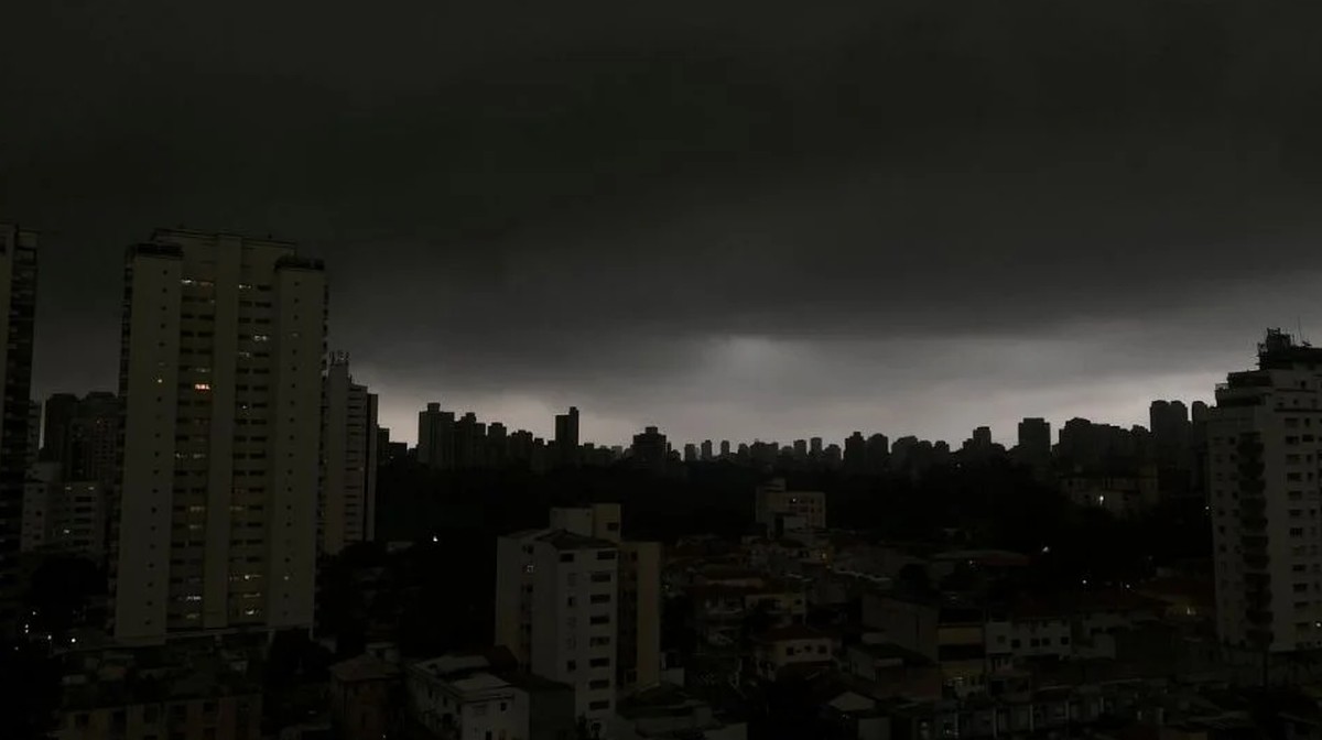 Mais de 630 mil clientes da Enel estão sem energia elétrica na região metropolitana de São Paulo | São Paulo