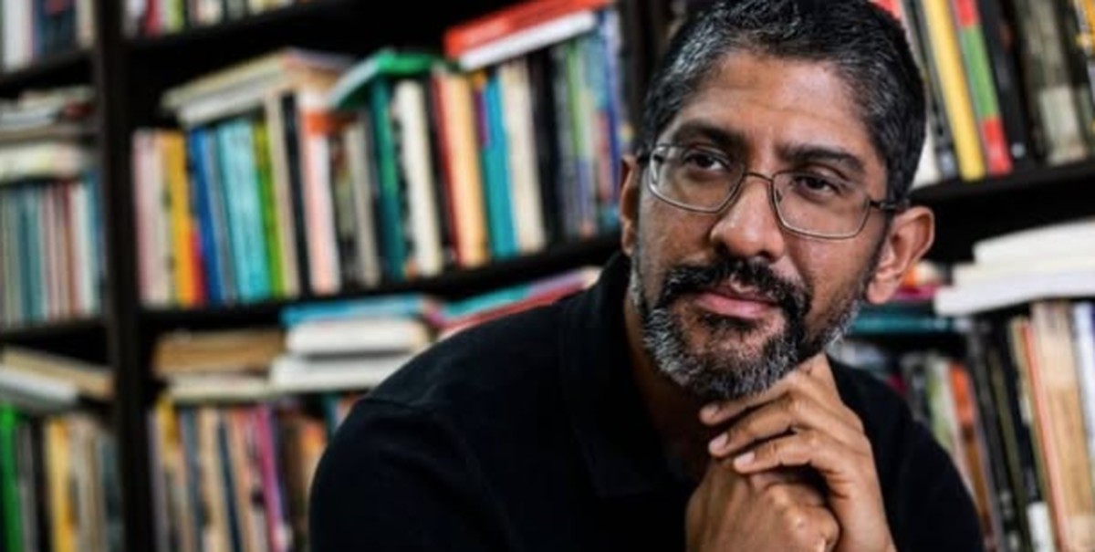 'De Onde Eles Vêm' traz à tona o direito que população negra tem de sonhar, diz Jeferson Tenório | Estúdio CBN
