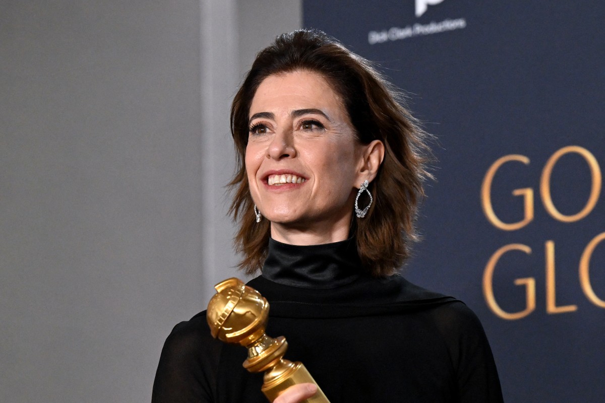 Fernanda Torres celebra prêmio no Globo de Ouro: 'é Mega-Sena acumulada' | Cultura
