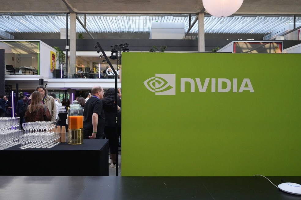 Ações da Nvidia sobem no pré-mercado de NY um dia após queda de 17% | Empresas