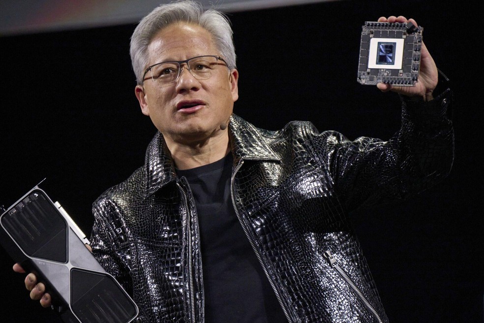 Nvidia investe na ‘IA física’ em robôs e carros autônomos, diz CEO | Empresas