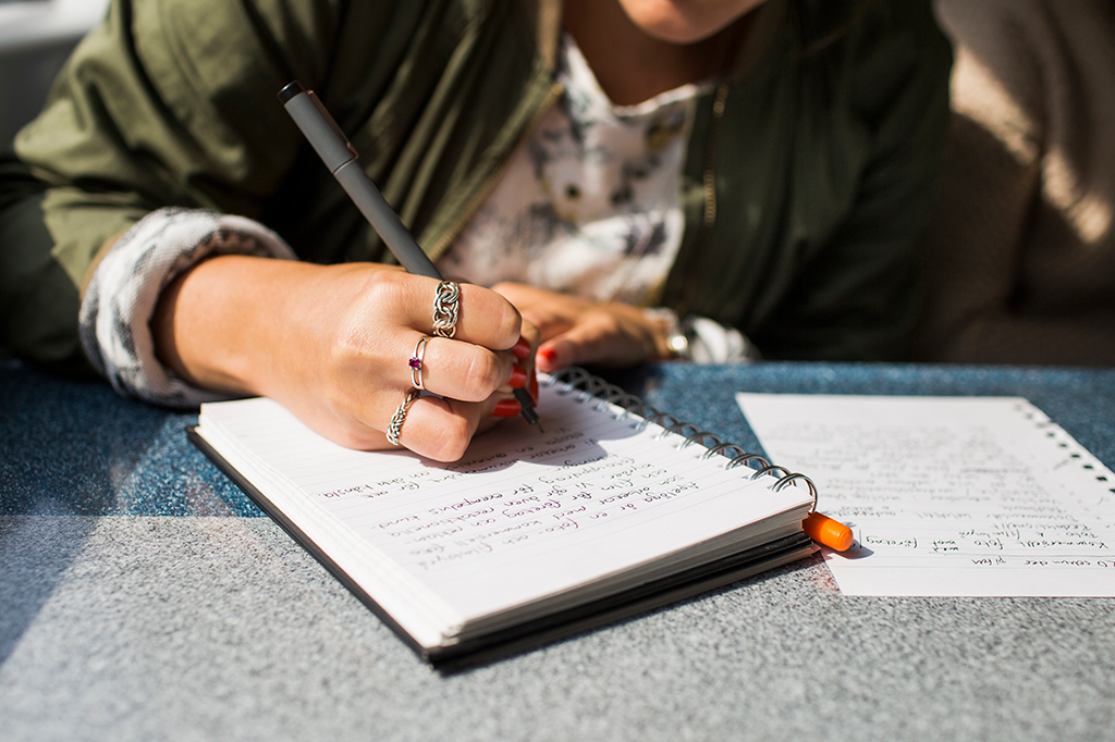 5 razões científicas para anotar coisas no papel...