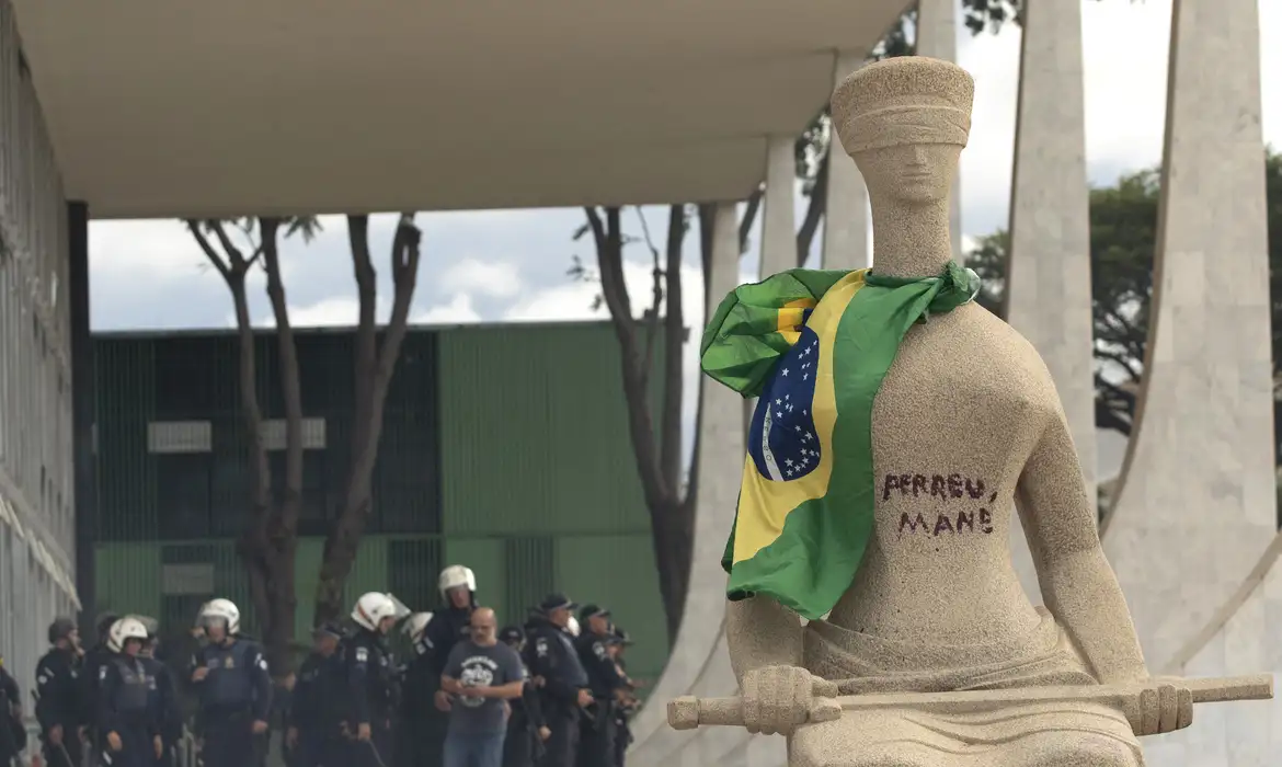 Abin identifica três atos em defesa dos presos por tenativa de golpe em 8/1