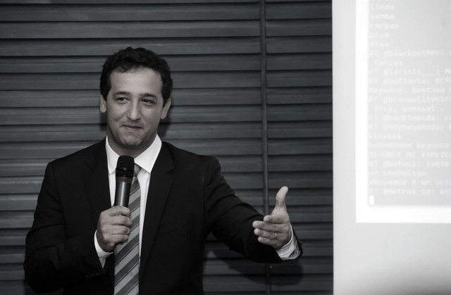 Como notícias falsas impactam do Pix à economia?
