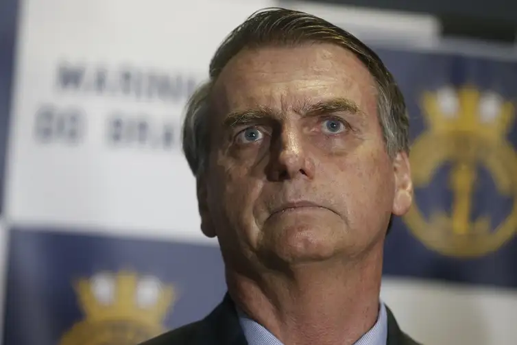 Diretora de Inteligência do Ministério da Justiça agiu na eleição para favorecer Bolsonaro