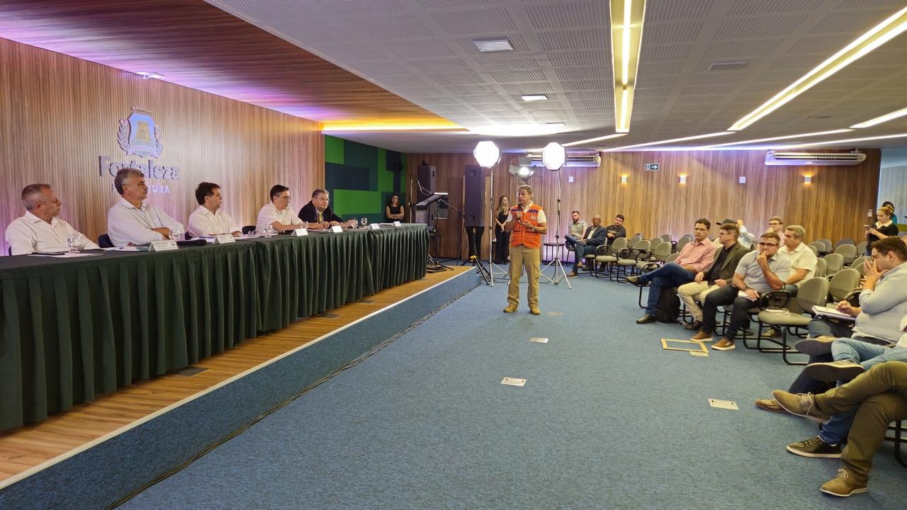 Fortaleza tem tendência de quadra chuvosa ‘normal a acima da média’ e Prefeitura anuncia ações preventivas - Ceará