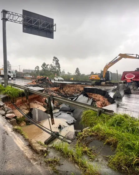 Homem morre em Santa Catarina devido às fortes chuvas