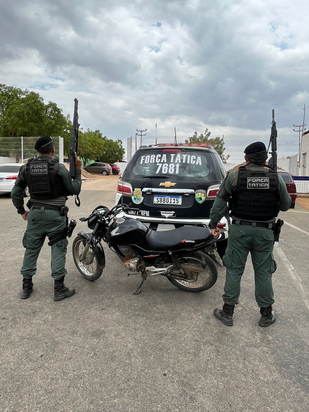 Força Tática recupera motocicleta que havia sido tomada de assalto em Crateús – Blog Tony Sales
