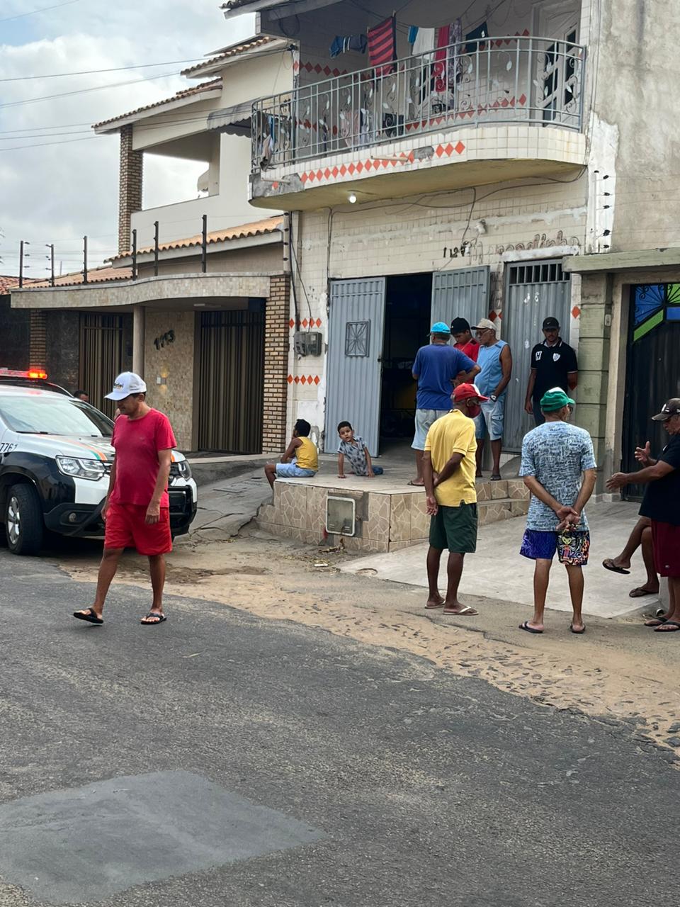Jovem assassinado com perfurações por arma branca em Crateús – Blog Tony Sales